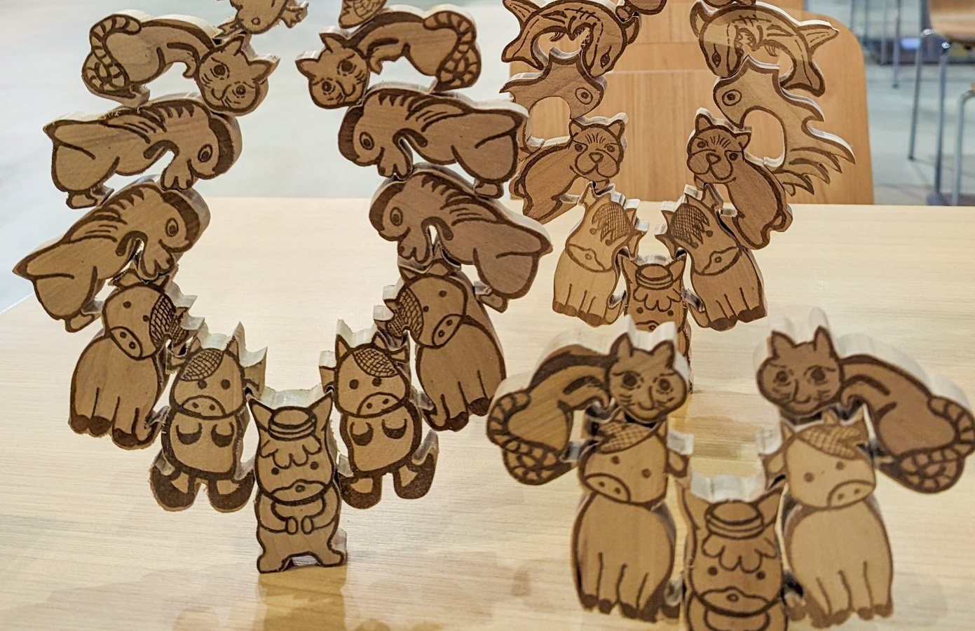 「動物の形をしたつみ木」