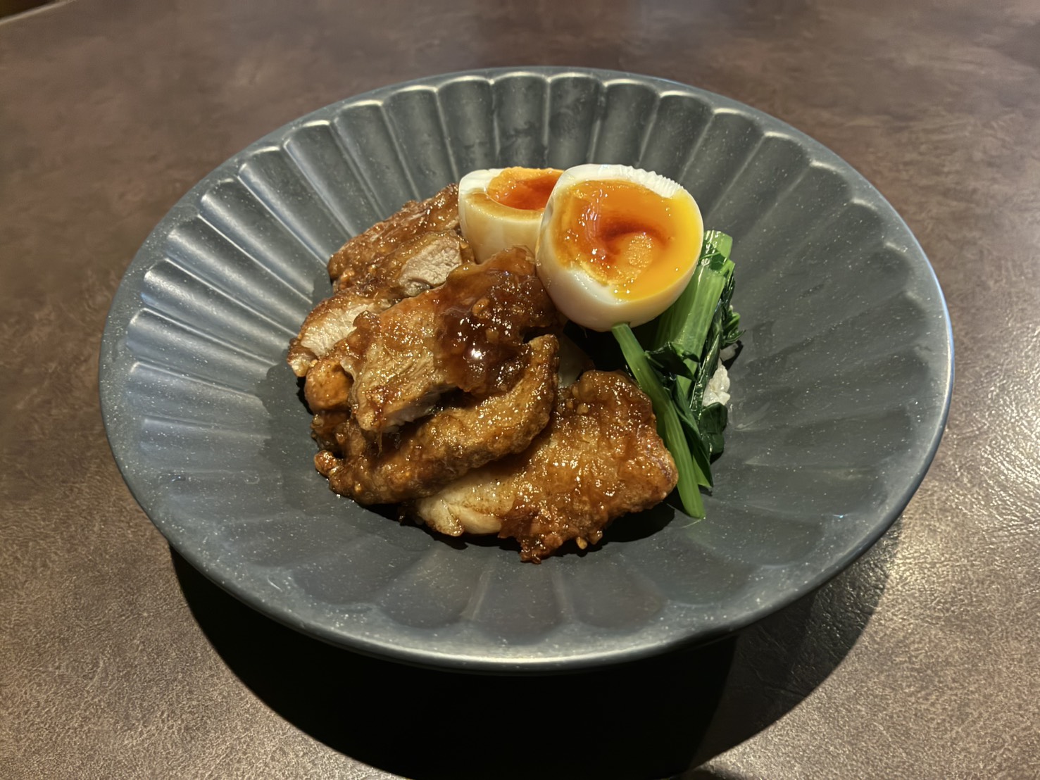 アカギメシ